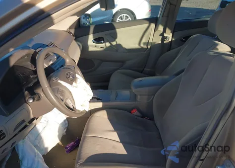 2011 Toyota Camry Hybrid from USA, damaged, VIN 4T1BB3EK8BU129688